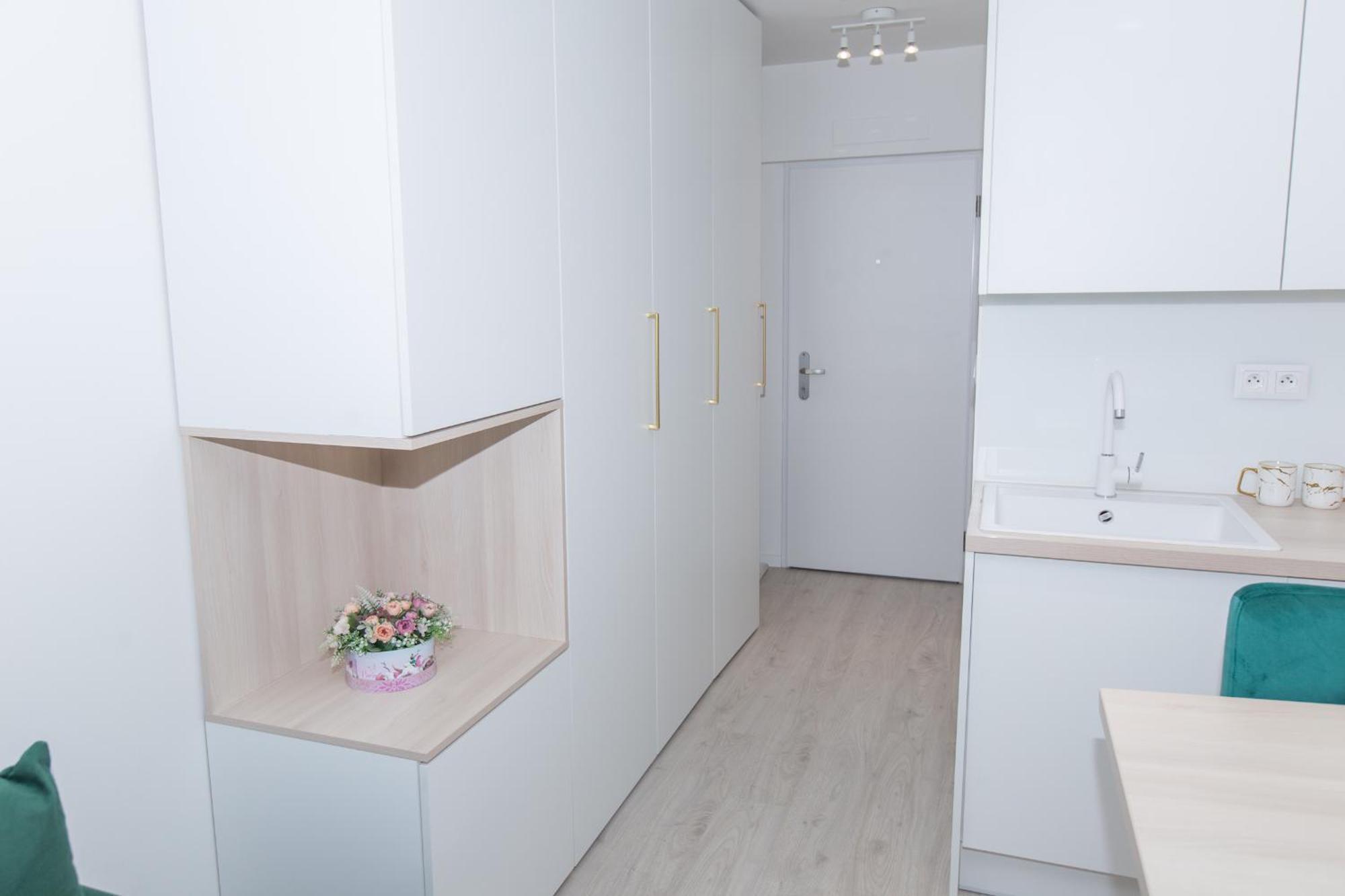 Apartment In The Center Of Bratislava Kosicka 52 Ngoại thất bức ảnh